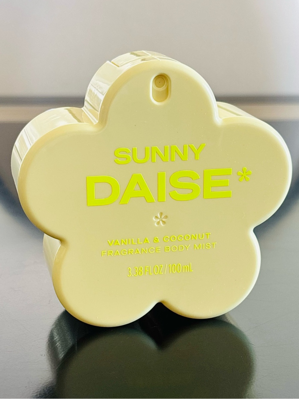 Sunny Daise Vanilla & Coconut Body Mist